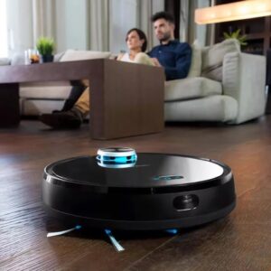 Smart Home Robot Vacuum Cleaner with mop & automatic dust collection in black, ideal for efficient floor cleaning